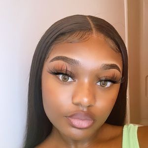 Meet your Posher, Mya